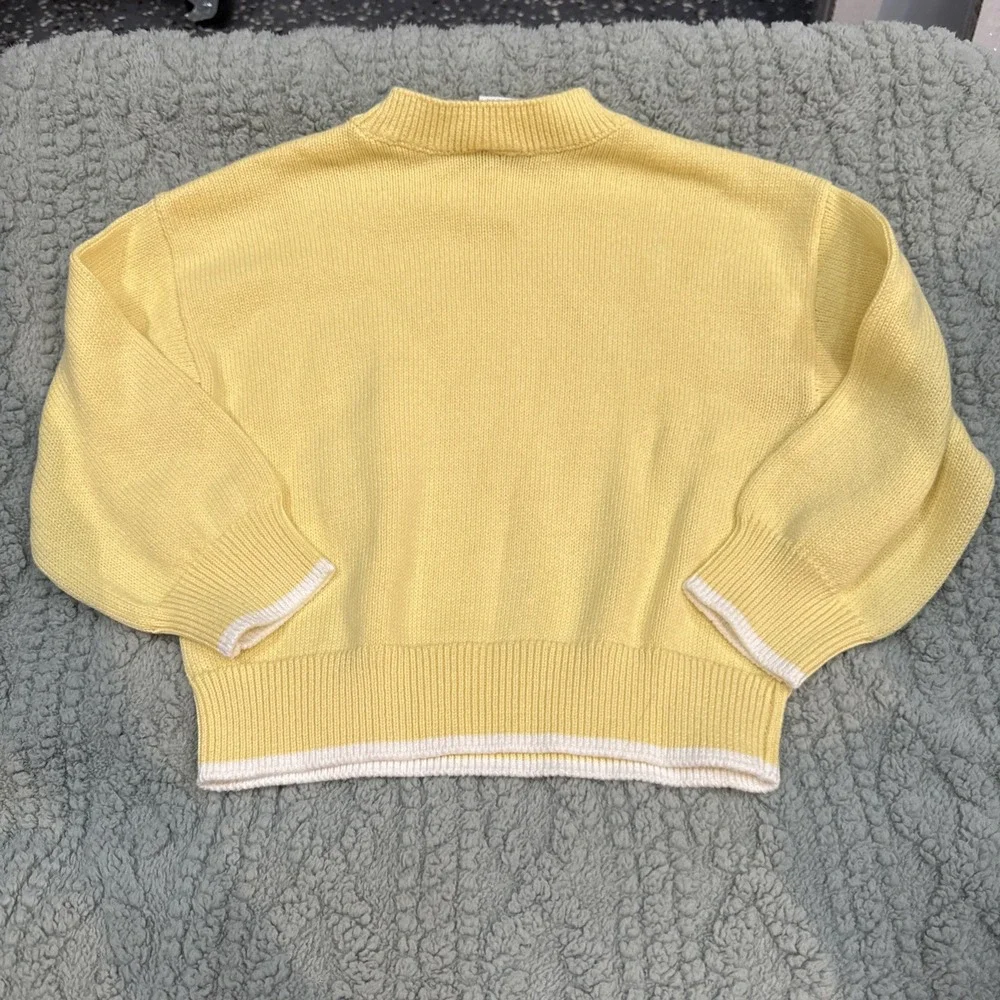 babyGap NWT Toddler Girls Yellow Daisy Flower Intarsia Knit Sweater Size 2